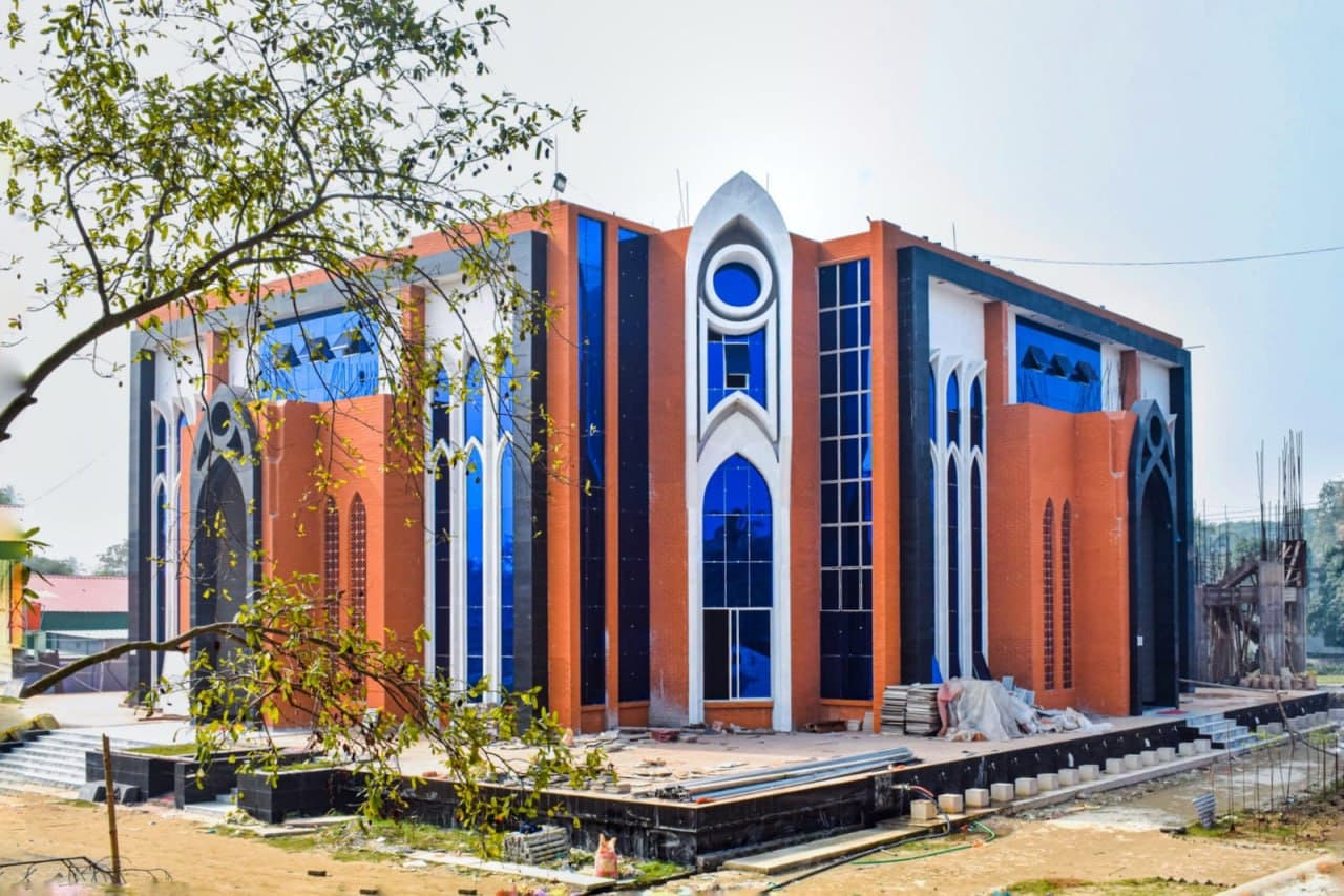 জামিয়ার দৃষ্টিনন্দন জামে মসজিদ